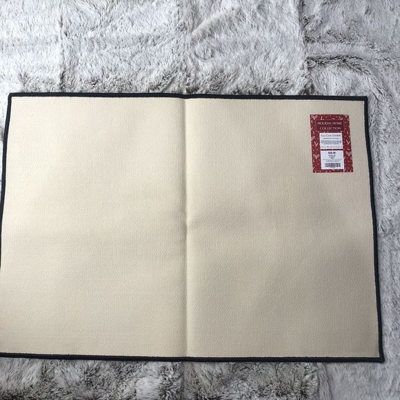 New Christmas Rug - Picture 3 of 7